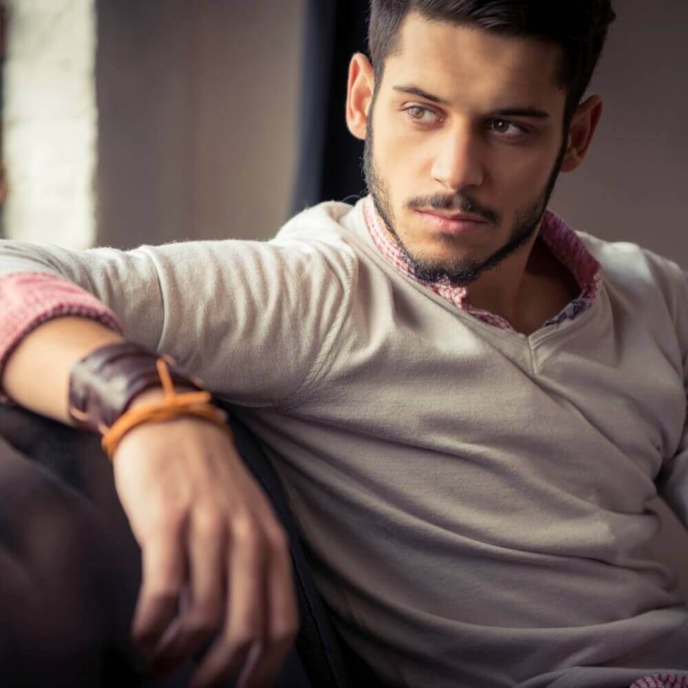 本当は好きなのに、男性が冷たくする理由7パターン